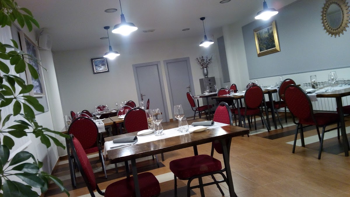 La Estación De Pomaluengo Photos 2